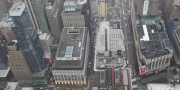 FCC 6 GHz Band Rules: Impact on US Wi-Fi 6E Adoption - Cover Image